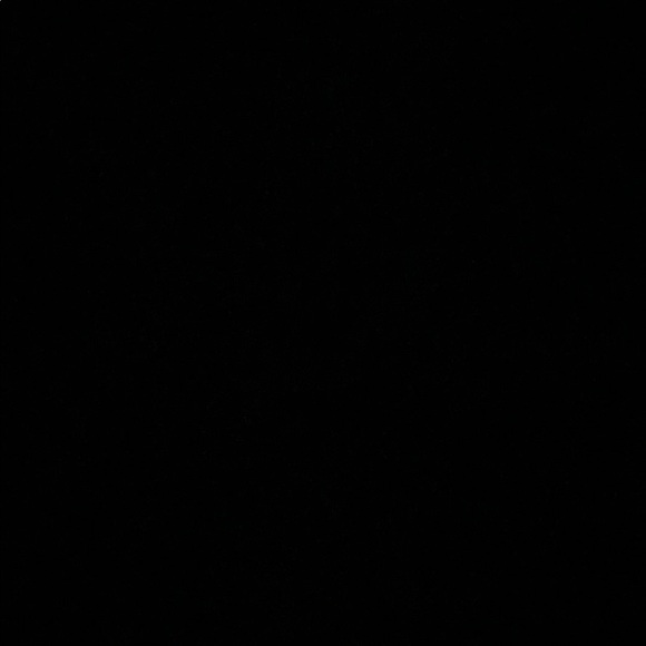 Meet your Posher, Isabella - Picture 1 of 1